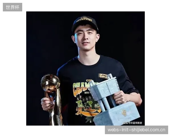 赵继伟出色的比赛阅读能力使其能高效破解防守压迫,是其低失误关键。 赵继伟出色的比赛阅读能力使其能高效破解防守压迫,是其低失误关键。